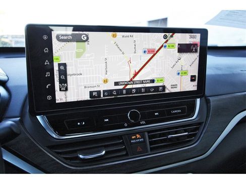 Used 2023 Nissan Altima 2.5 SV w/ SV Premium Package image 26