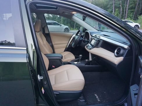 Used 2013 Toyota RAV4 Limited AWD/4WD image 15