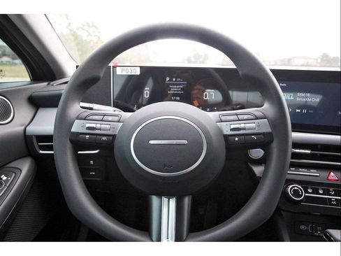Certified 2026 Hyundai Sonata SE FWD image 13