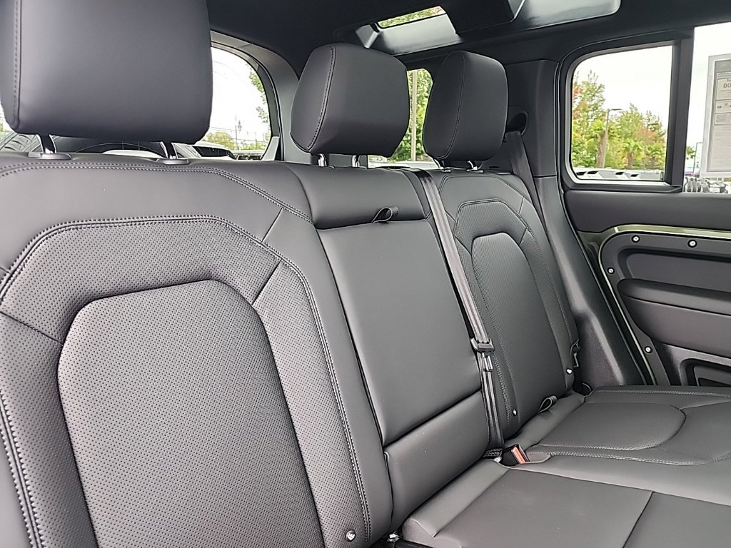 New 2026 Land Rover Defender 110 S AWD/4WD image 18