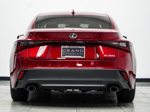 Used 2023 Lexus IS 300 w/ Comfort Package RWD image 12