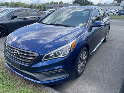 Used 2017 Hyundai Sonata Sport w/ Value Edition Package 02 FWD image 3
