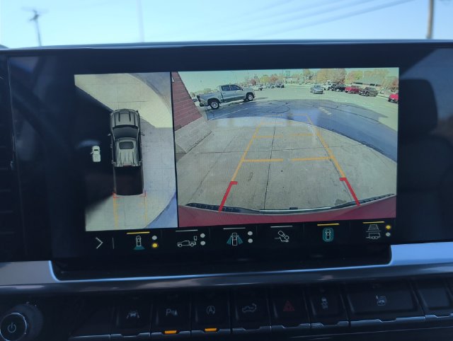 Used 2023 Chevrolet Silverado 1500 LTZ w/ LTZ Convenience Package II AWD/4WD image 21