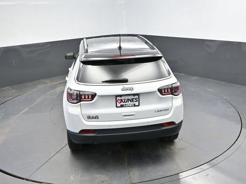 Used 2025 Jeep Compass Limited AWD/4WD image 31