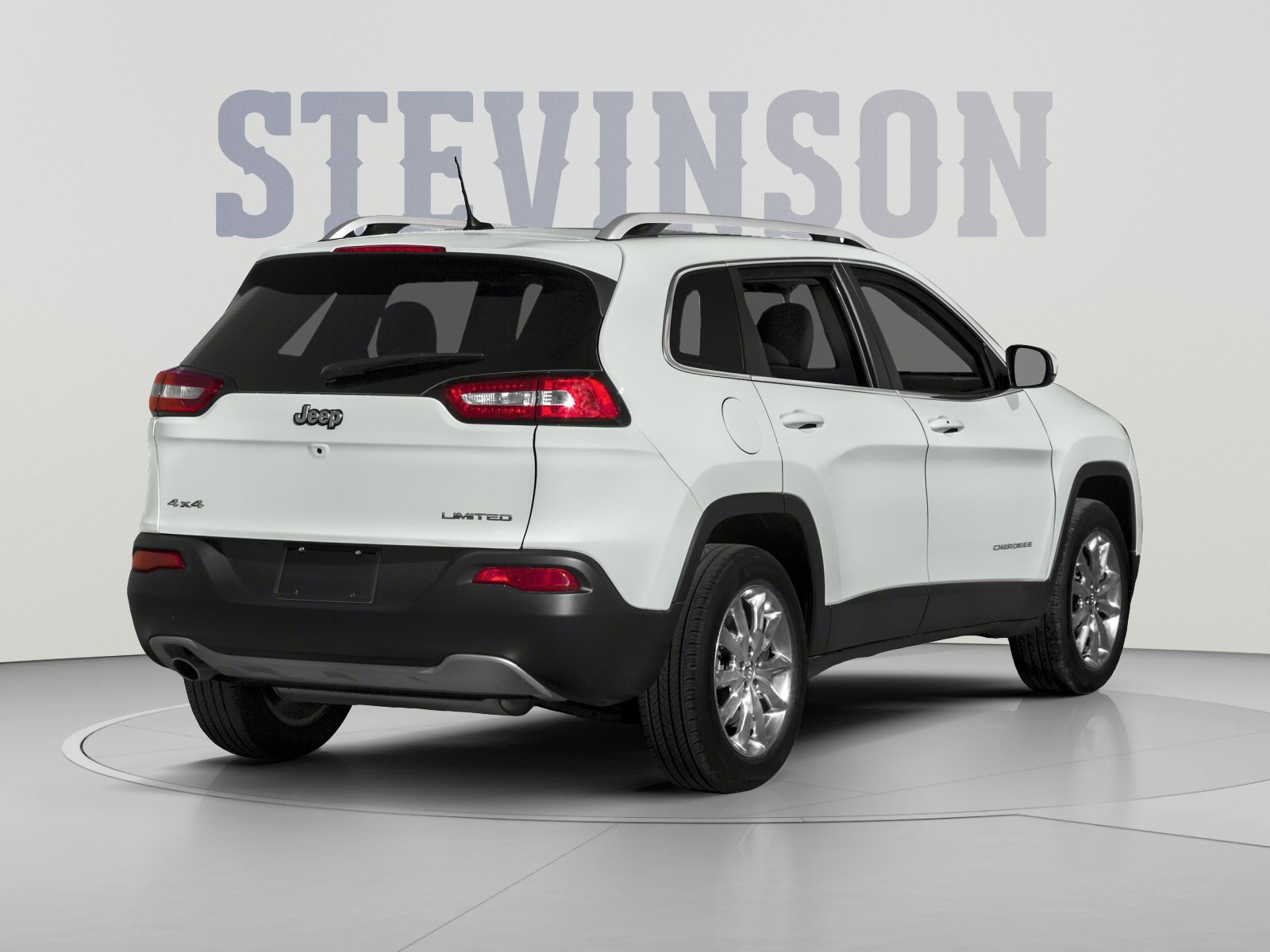 Used 2015 Jeep Cherokee Limited w/ Luxury Group AWD/4WD image 2