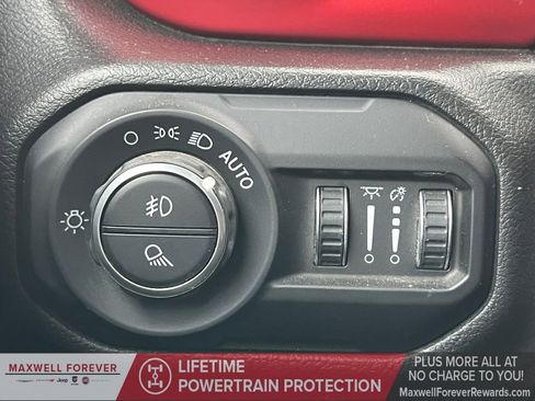 Used 2021 Jeep Gladiator Rubicon image 12