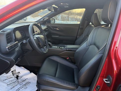 Certified 2023 Toyota Crown Limited w/ Advanced Technology Package image 12