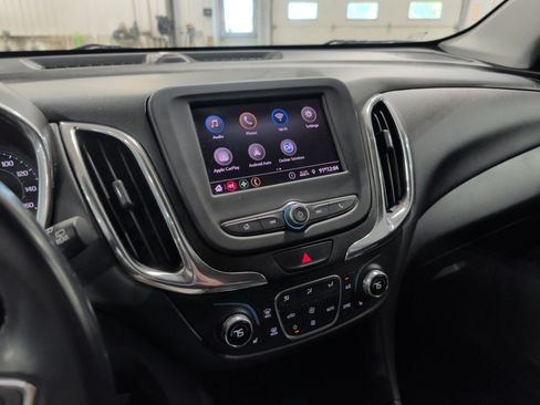 Used 2020 Chevrolet Equinox LT AWD/4WD image 10