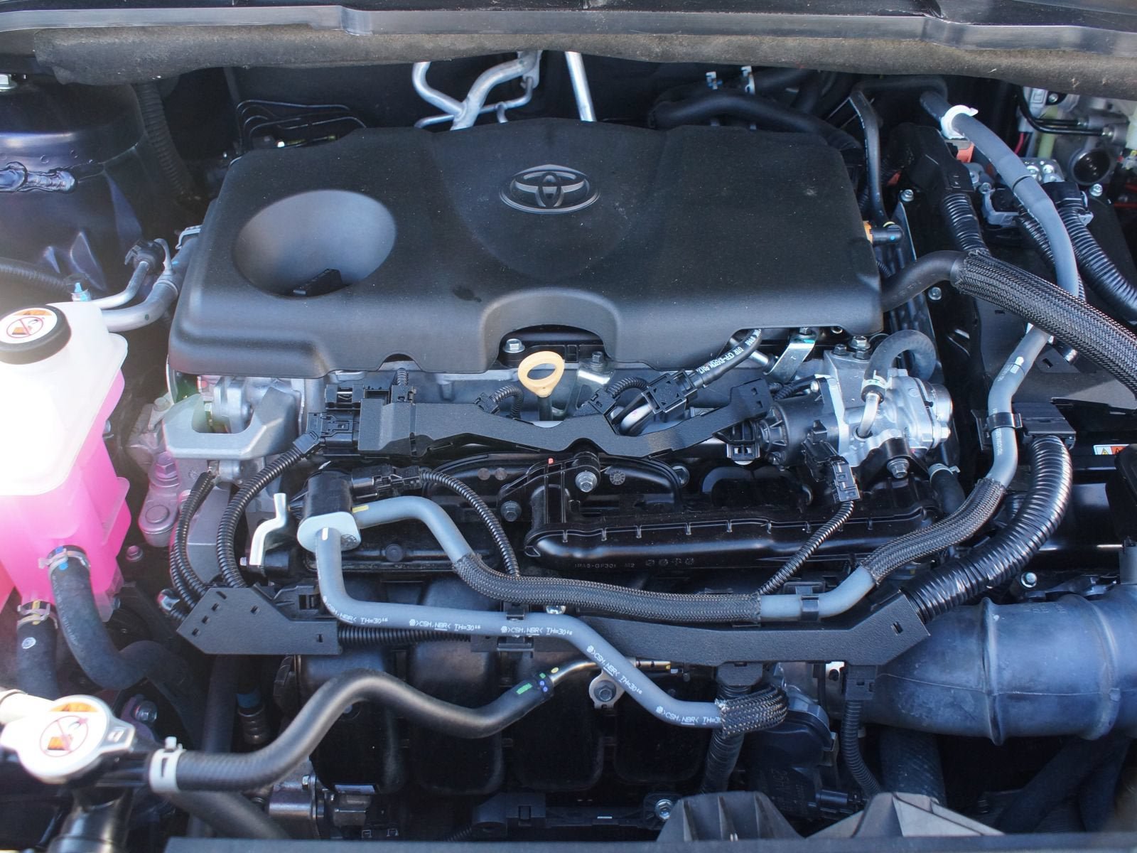 Used 2023 Toyota Sienna Platinum FWD image 29