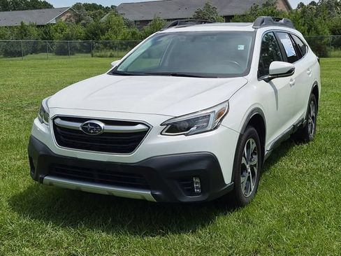 Used 2020 Subaru Outback Limited w/ Popular Package #2 AWD/4WD image 7