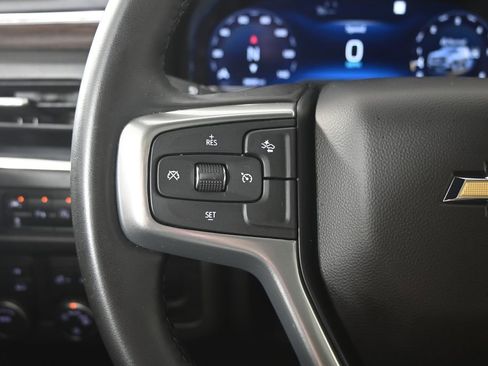 Used 2023 Chevrolet Suburban LT AWD/4WD image 38