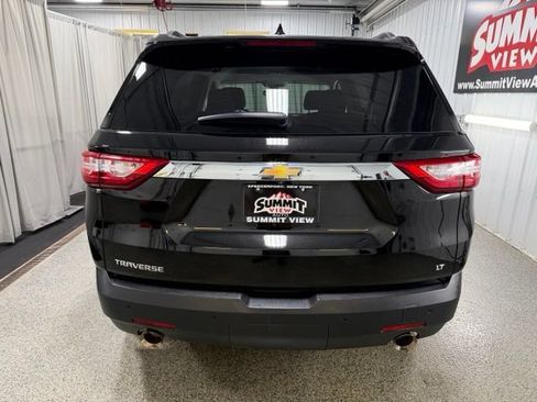 Used 2020 Chevrolet Traverse LT FWD image 5