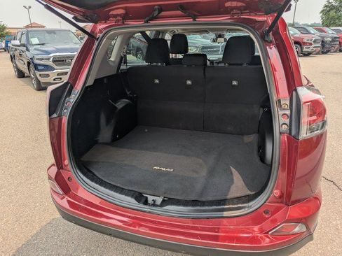 Used 2018 Toyota RAV4 XLE w/ Plus Extra Value Package AWD/4WD image 27