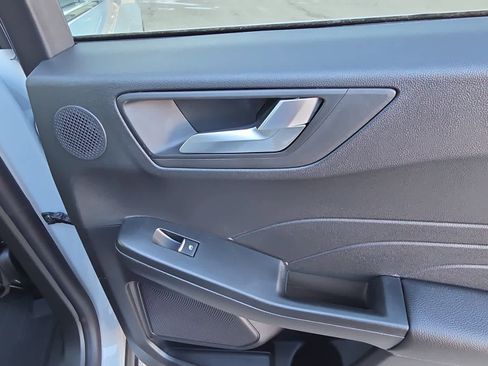 New 2026 Ford Escape SE w/ PHEV Premium Package image 26