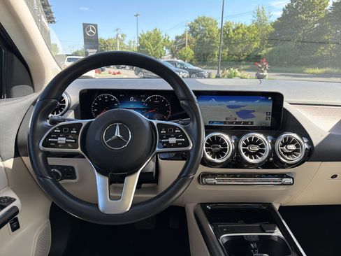 Used 2023 Mercedes-Benz GLA 250 4MATIC image 12