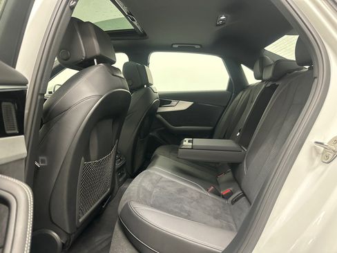 Used 2022 Audi A4 2.0T Premium Plus image 15