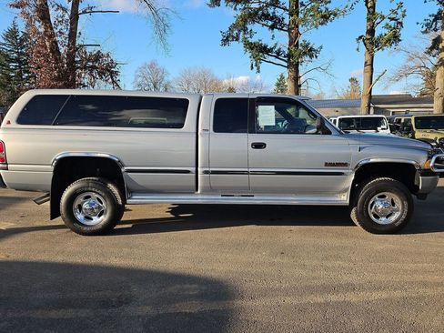 Used 2000 Dodge Ram 2500 Truck 4x4 Quad Cab image 8