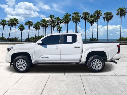 Used 2024 Toyota Tacoma SR5 image 6