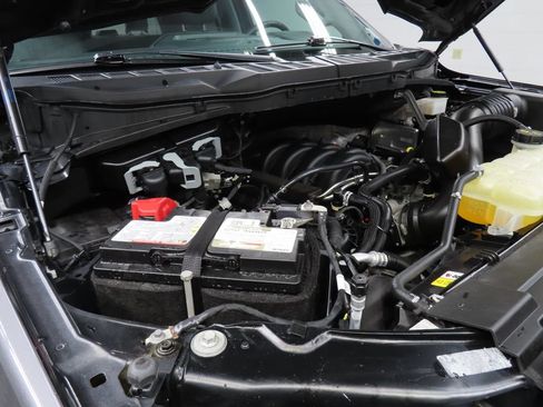 Used 2023 Ford F150 XLT AWD/4WD image 26