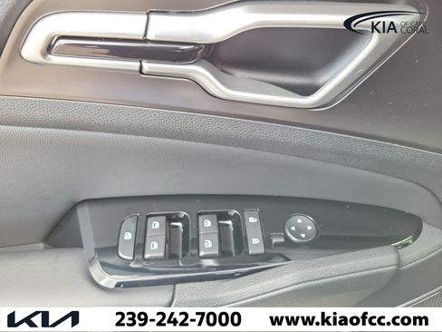 Certified 2024 Kia Sportage EX FWD image 30