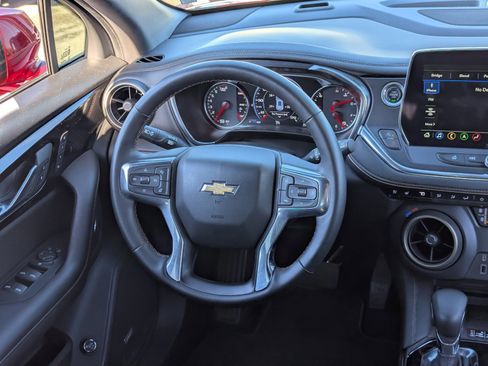 Used 2023 Chevrolet Blazer Premier w/ Enhanced Convenience Package image 15