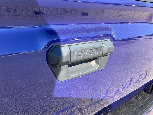 Used 2024 Toyota Tacoma SR5 image 10
