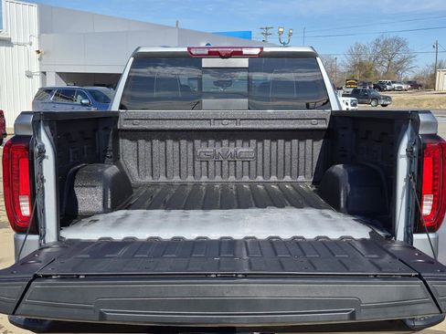 New 2026 GMC Sierra 1500 AT4X image 7