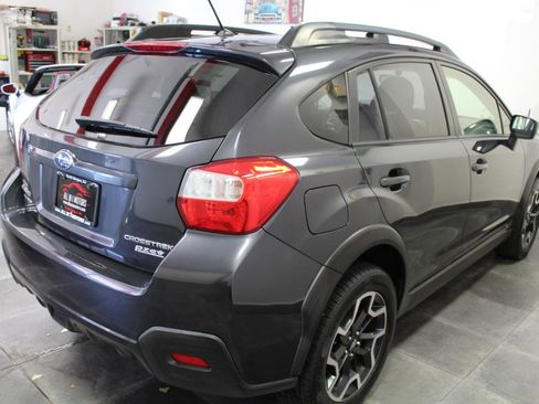 Used 2016 Subaru Crosstrek 2.0i Premium AWD/4WD image 6
