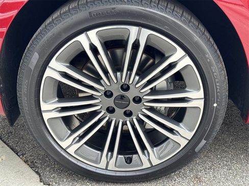 New 2026 Land Rover Range Rover Sport Dynamic SE image 11