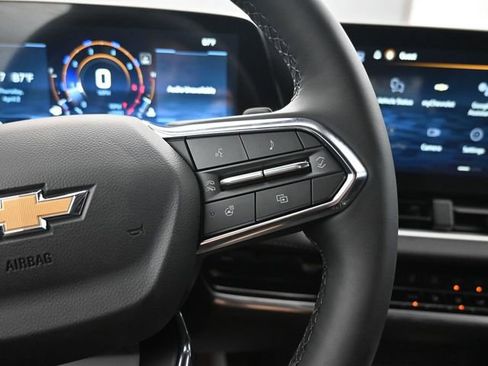 New 2026 Chevrolet Equinox LT image 15