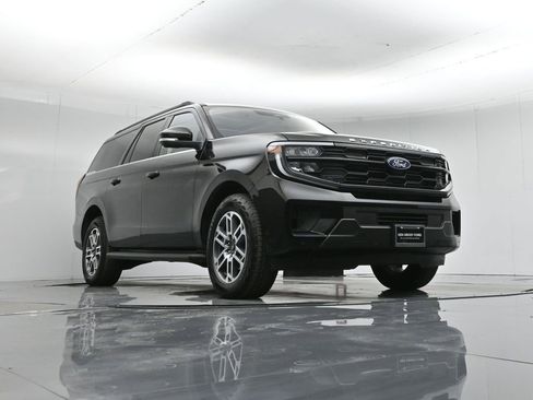 Certified 2025 Ford Expedition Max Active image 51