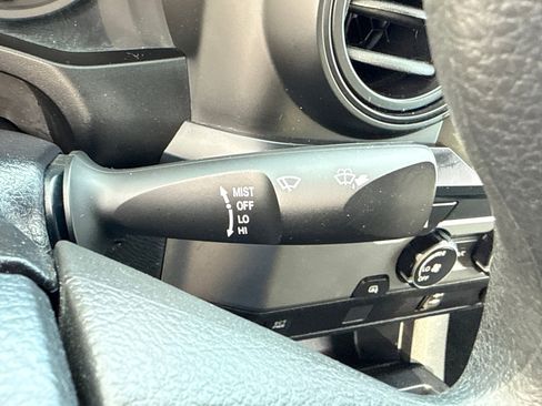 Used 2019 Toyota Tacoma SR w/ SR Convenience Package RWD image 30