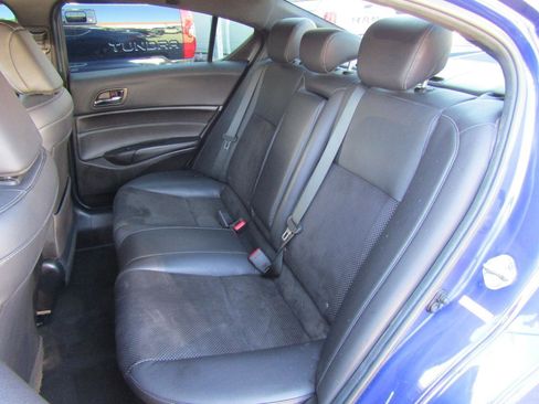 Used 2016 Acura ILX image 10