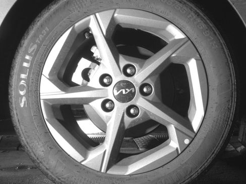 Used 2025 Kia K4 FWD image 15