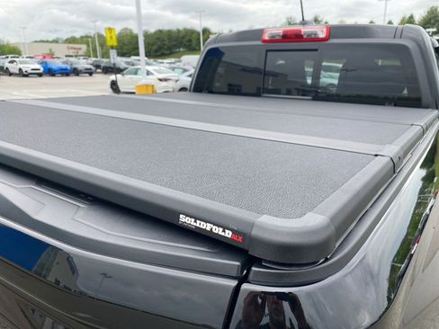Used 2023 GMC Canyon Denali AWD/4WD image 16