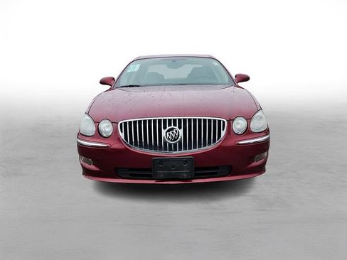 Used 2009 Buick LaCrosse CXL image 2
