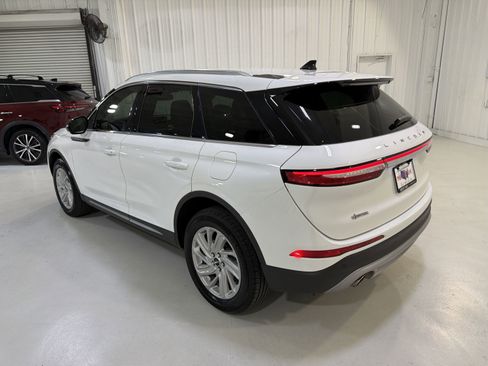 Used 2022 Lincoln Corsair FWD image 24