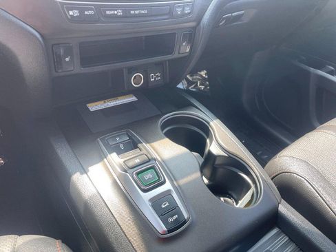 Used 2022 Honda Passport TrailSport image 25