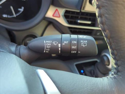Used 2025 Toyota Sienna XLE w/ XLE Plus Package FWD image 15