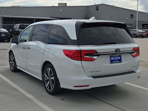 Used 2021 Honda Odyssey Touring image 6