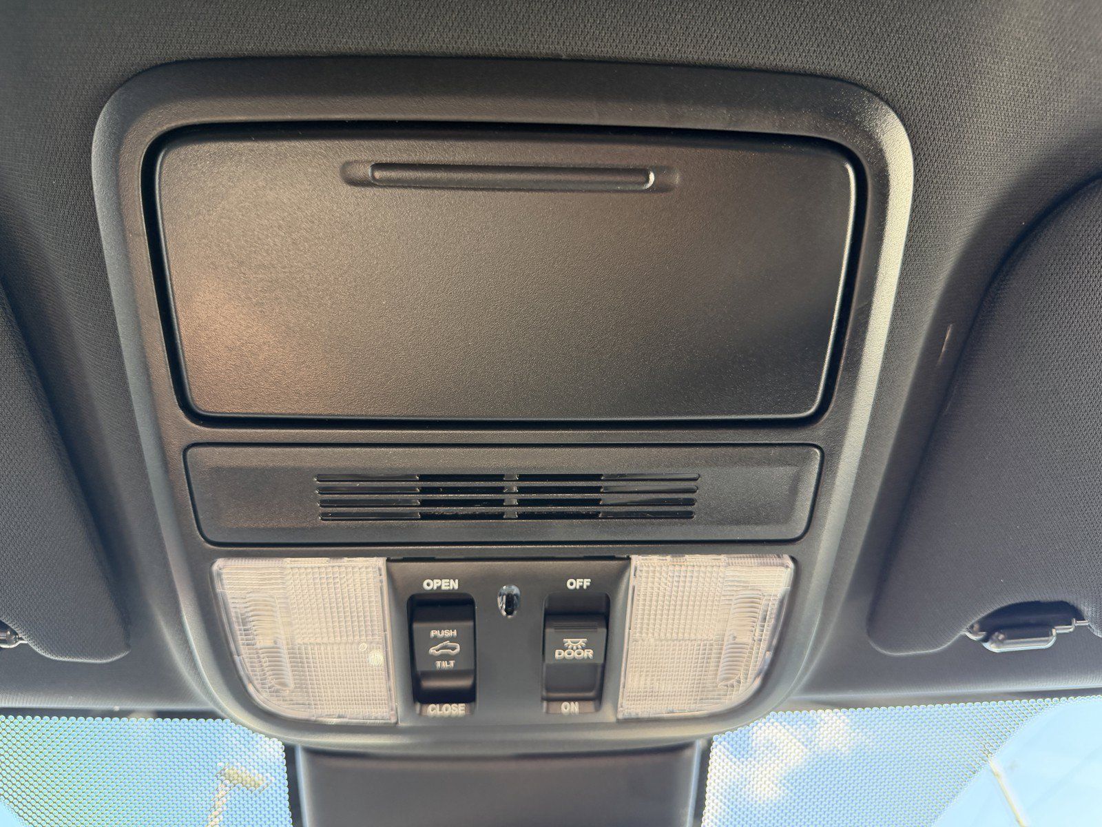 New 2026 Honda Odyssey Sport-L image 36