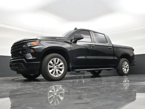 Used 2022 Chevrolet Silverado 1500 Custom RWD image 20