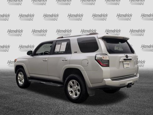 Used 2021 Toyota 4Runner SR5 Premium w/ Moonroof Package AWD/4WD image 8
