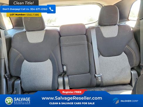 Used 2017 Jeep Cherokee Sport AWD/4WD image 13