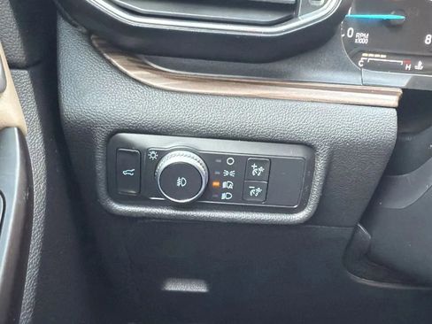 Used 2020 Ford Explorer Limited AWD/4WD image 16