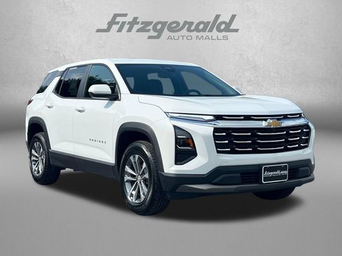 Used 2026 Chevrolet Equinox LT AWD/4WD image 1