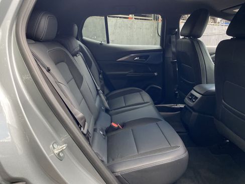 Used 2024 Chevrolet Equinox EV LT AWD/4WD image 17