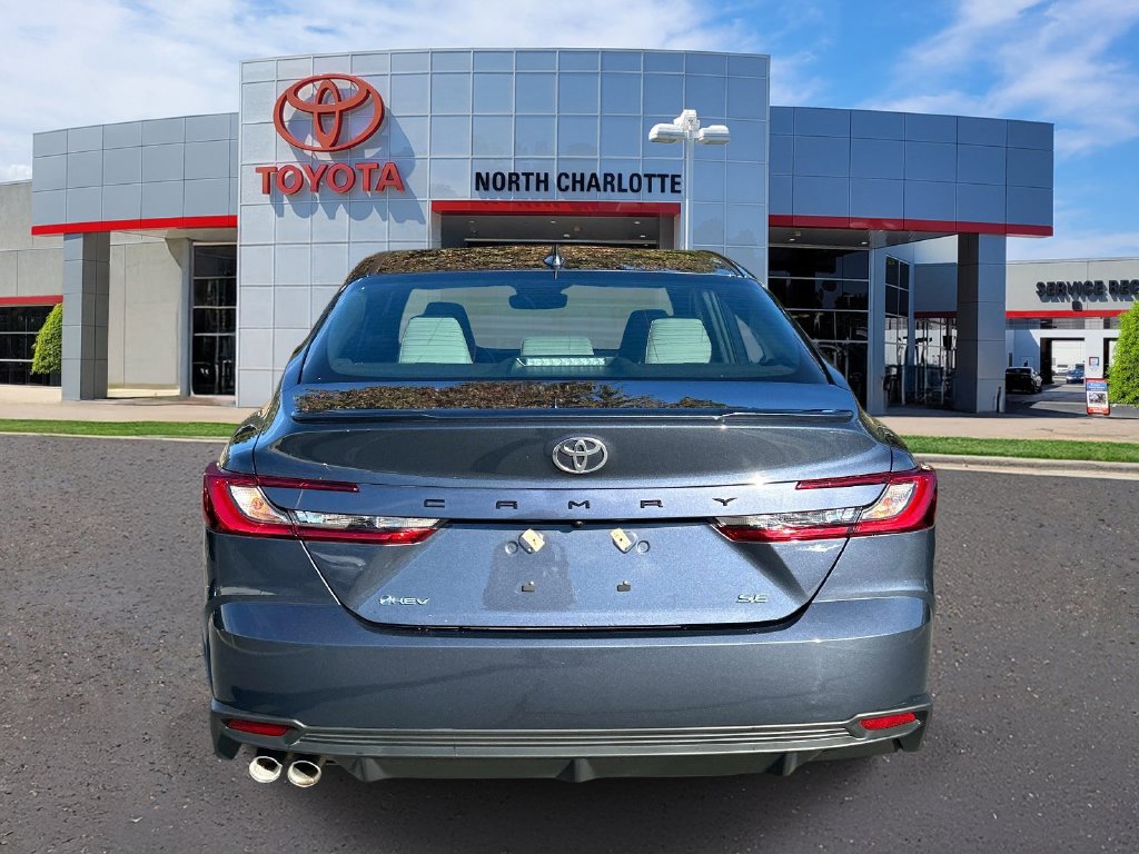 Used 2026 Toyota Camry SE w/ Convenience Package FWD image 7