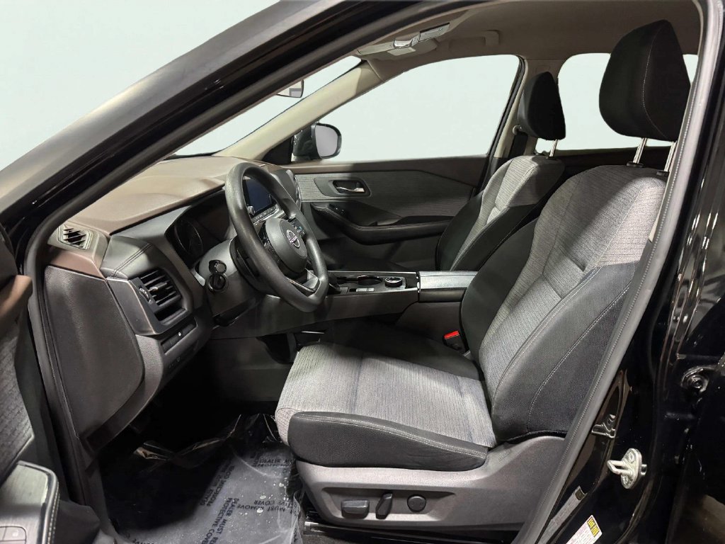 Used 2023 Nissan Rogue SV AWD/4WD image 20