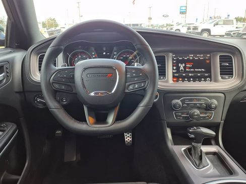 Used 2023 Dodge Charger Scat Pack RWD image 17